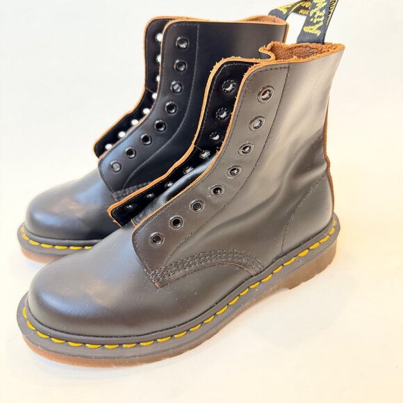 Dr. Martens 1460 Vintage Made in England Quilon Leather Boots – Black – Size 5 U - Picture 1 of 11